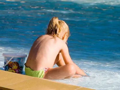 camping bord de lac lot